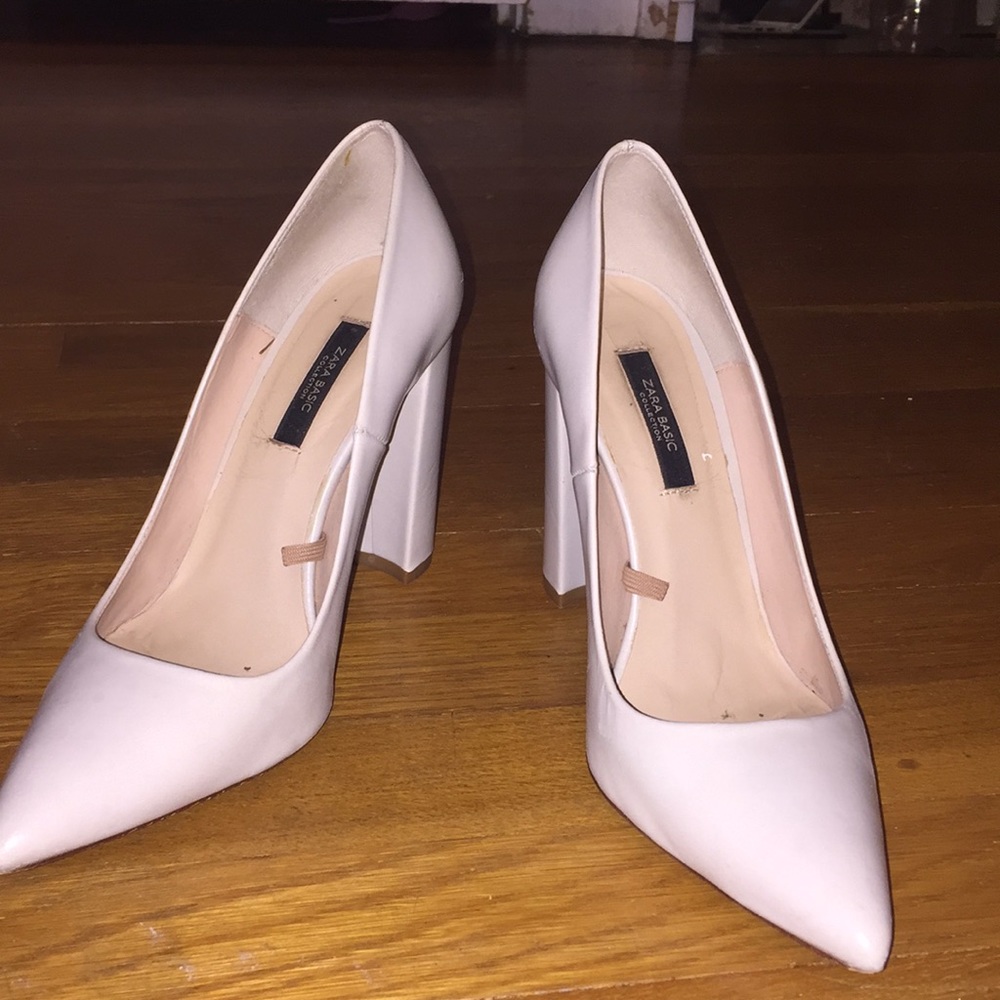Zara pointed heel